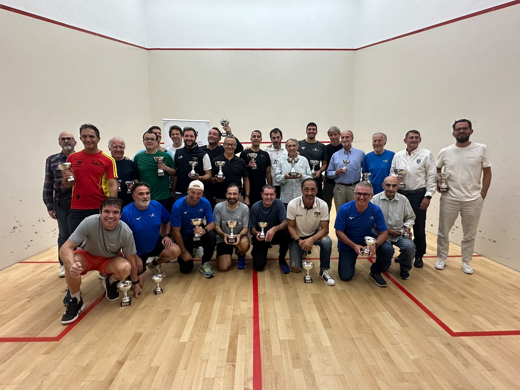 ÉXITOSO CAMPEONATO DE ESPAÑA DE VETERANOS DE SQUASH 57 EN EL CLUB BONASPORT